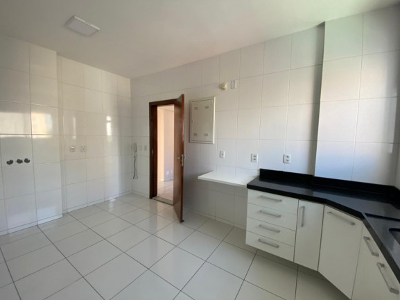 Imagem Apartamento com 3 Quartos para Alugar, 144 m²em São Brás - Belém Imagem Apartamento com 3 Quartos para Alugar, 144 m²em São Brás - Belém