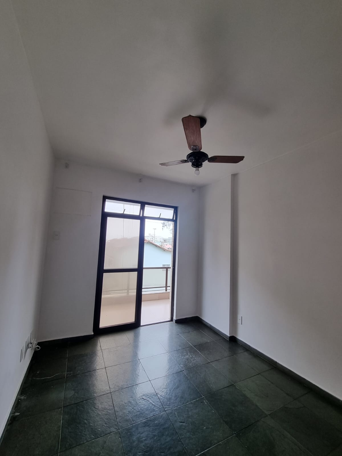 Imagem Apartamento com 3 Quartos à Venda, 100 m²em Braga - Cabo Frio