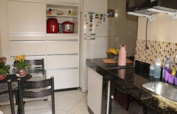 Imagem Casa com 4 Quartos à Venda,  em Mantiqueira - Belo Horizonte