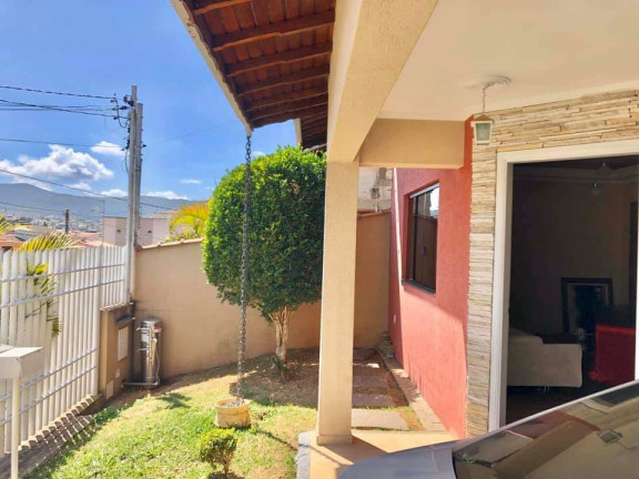 Imagem Casa com 3 Quartos à Venda, 170 m² em Jardim Das Hortênsias - Poços De Caldas Imagem Casa com 3 Quartos à Venda, 170 m² em Jardim Das Hortênsias - Poços De Caldas