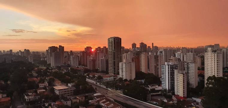 Imagem Apartamento com 2 Quartos à Venda, 69 m²em Campo Belo - São Paulo