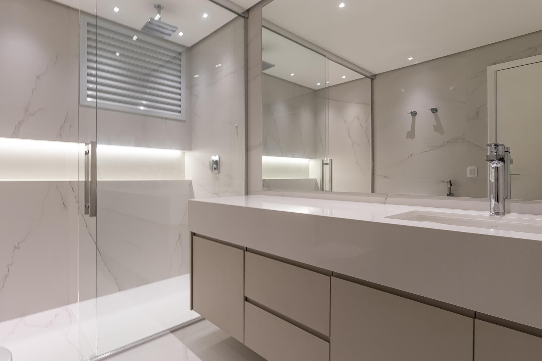 Imagem Apartamento à Venda, 213 m² em Cerqueira César - São Paulo