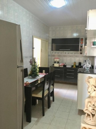 Imagem Casa com 3 Quartos à Venda, em Farolândia - Aracaju Imagem Casa com 3 Quartos à Venda, em Farolândia - Aracaju