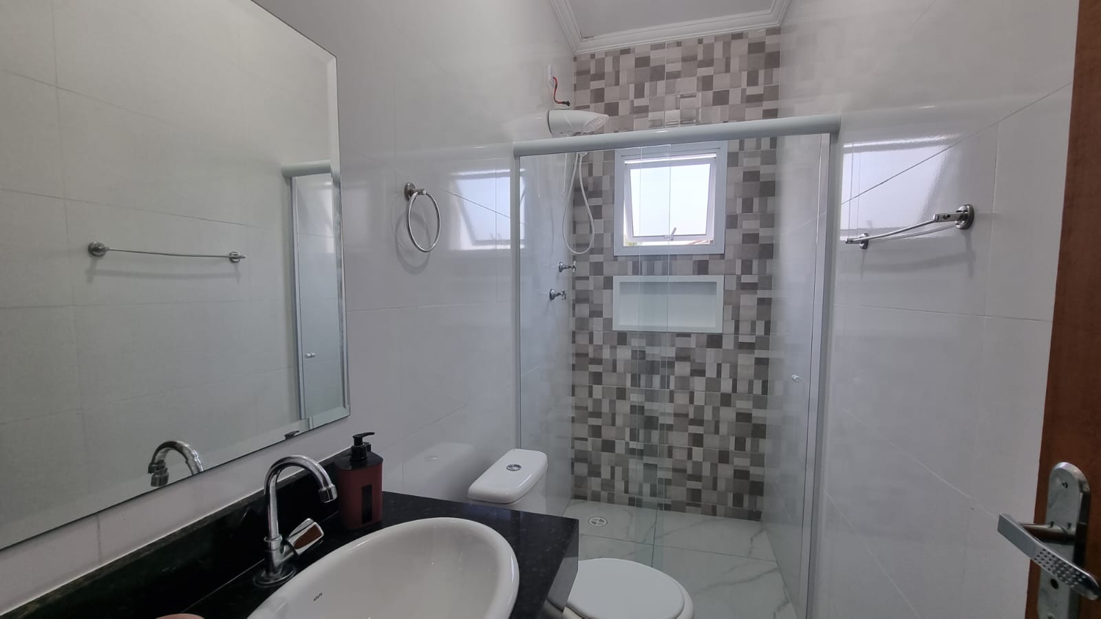Imagem Casa com 3 Quartos à Venda, 110 m²em Jardim Regina - Itanhaém Imagem Casa com 3 Quartos à Venda, 110 m²em Jardim Regina - Itanhaém