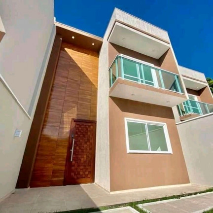 Casa com 3 Quartos à Venda, 100 m²em Centro - Eusébio