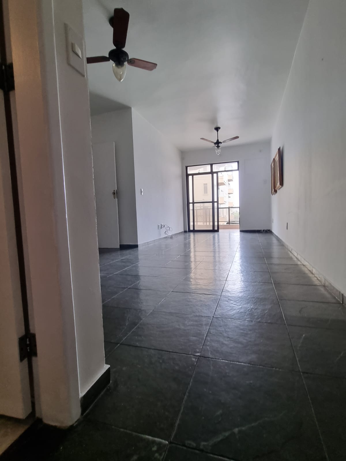 Imagem Apartamento com 3 Quartos à Venda, 100 m²em Braga - Cabo Frio