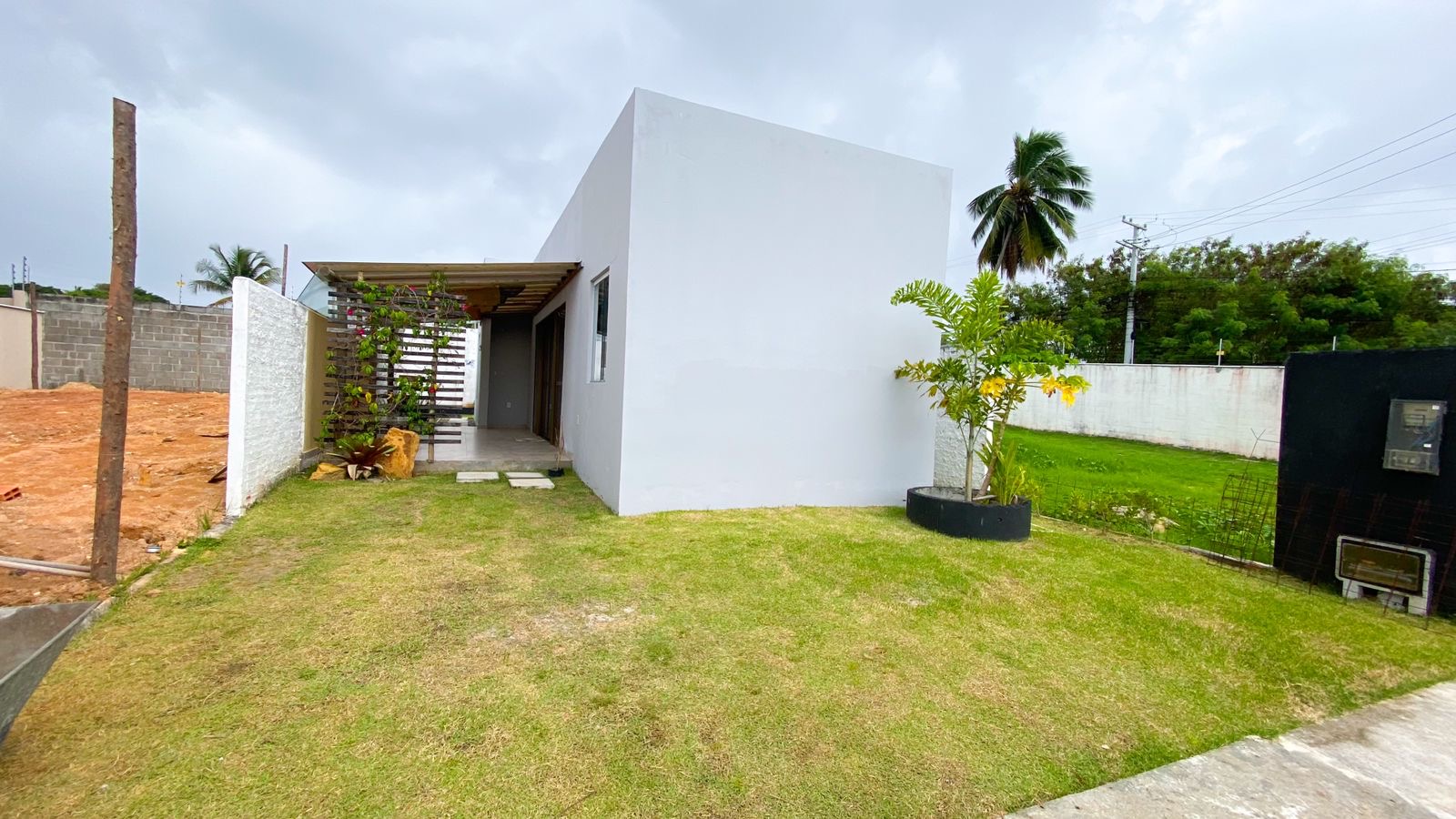 Imagem Casa de Condomínio com 2 Quartos à Venda ou Locação, 165 m²em Vila de Abrantes (Abrantes) - Camaçari Imagem Casa de Condomínio com 2 Quartos à Venda ou Locação, 165 m²em Vila de Abrantes (Abrantes) - Camaçari