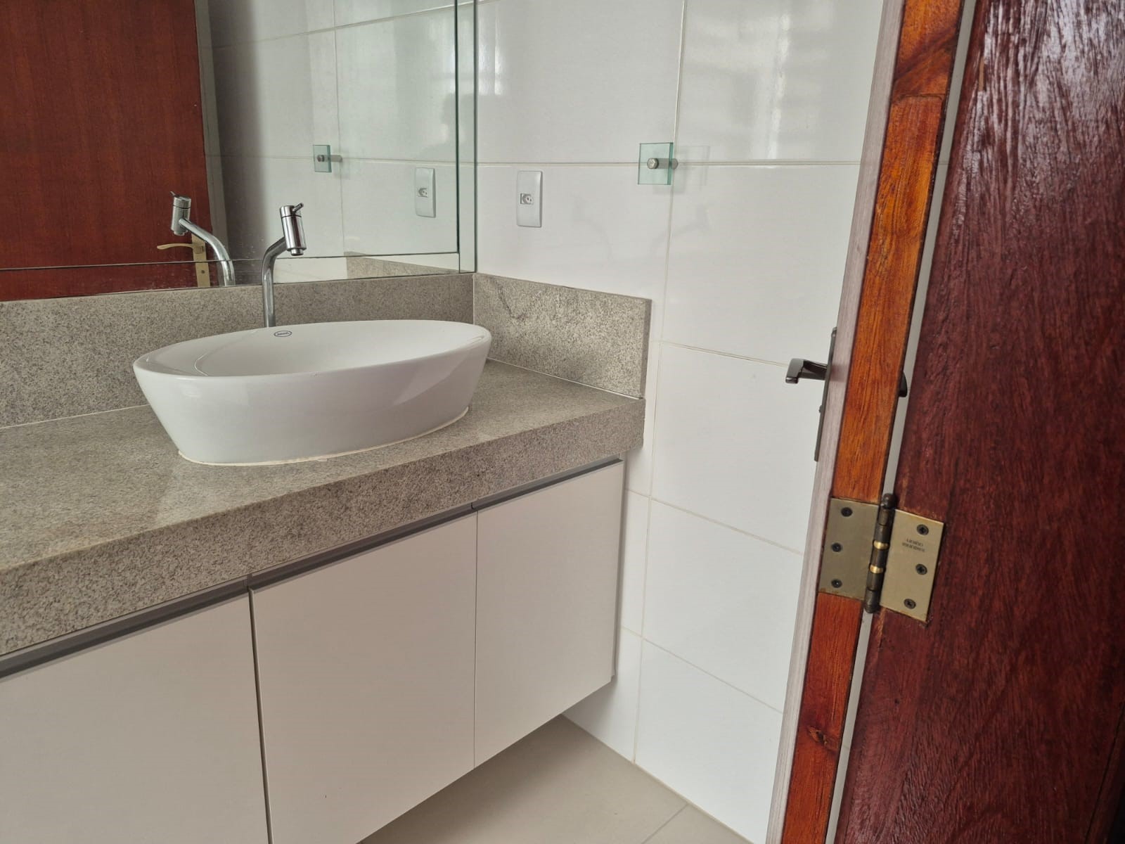 Imagem Apartamento com 3 Quartos à Venda, 130 m² em Icaraí - Niterói Imagem Apartamento com 3 Quartos à Venda, 130 m² em Icaraí - Niterói