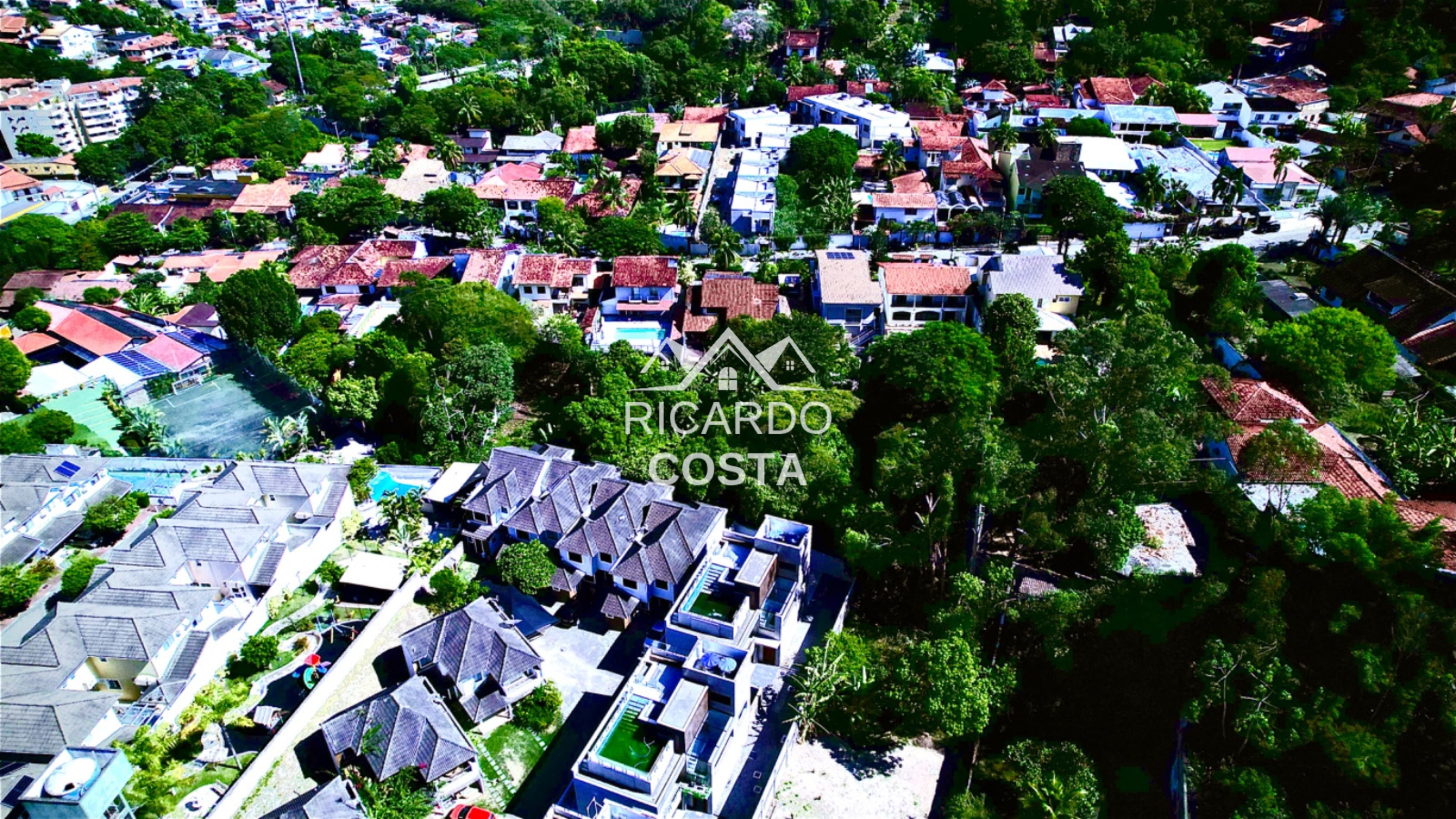 Imagem Casa de Condomínio com 4 Quartos à Venda ou Locação, 281 m² em Freguesia (Jacarepaguá) - Rio de Janeiro Imagem Casa de Condomínio com 4 Quartos à Venda ou Locação, 281 m² em Freguesia (Jacarepaguá) - Rio de Janeiro