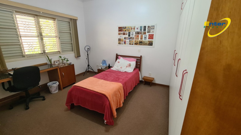Imagem Casa de Condomínio com 4 Quartos à Venda,  em Joquei clube - Brasilia