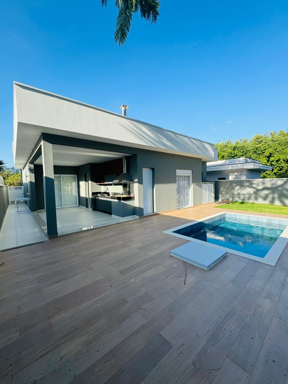 Imagem Casa de Condomínio com 3 Quartos à Venda, 240 m²em Medeiros - Jundiaí