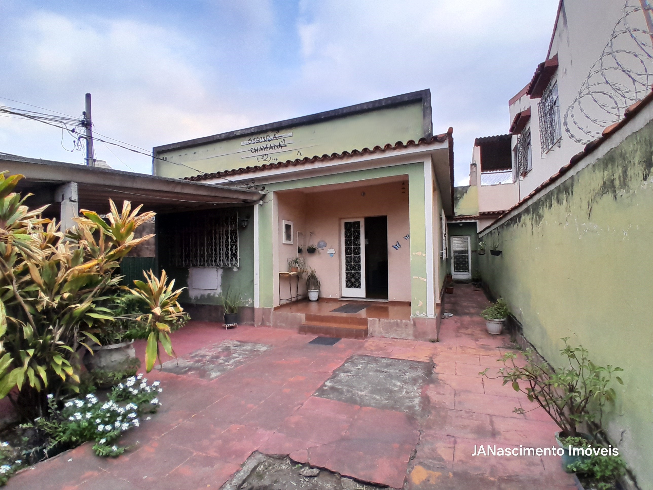 Imagem Casa com 4 Quartos à Venda, 184 m² em Realengo - Rio de Janeiro