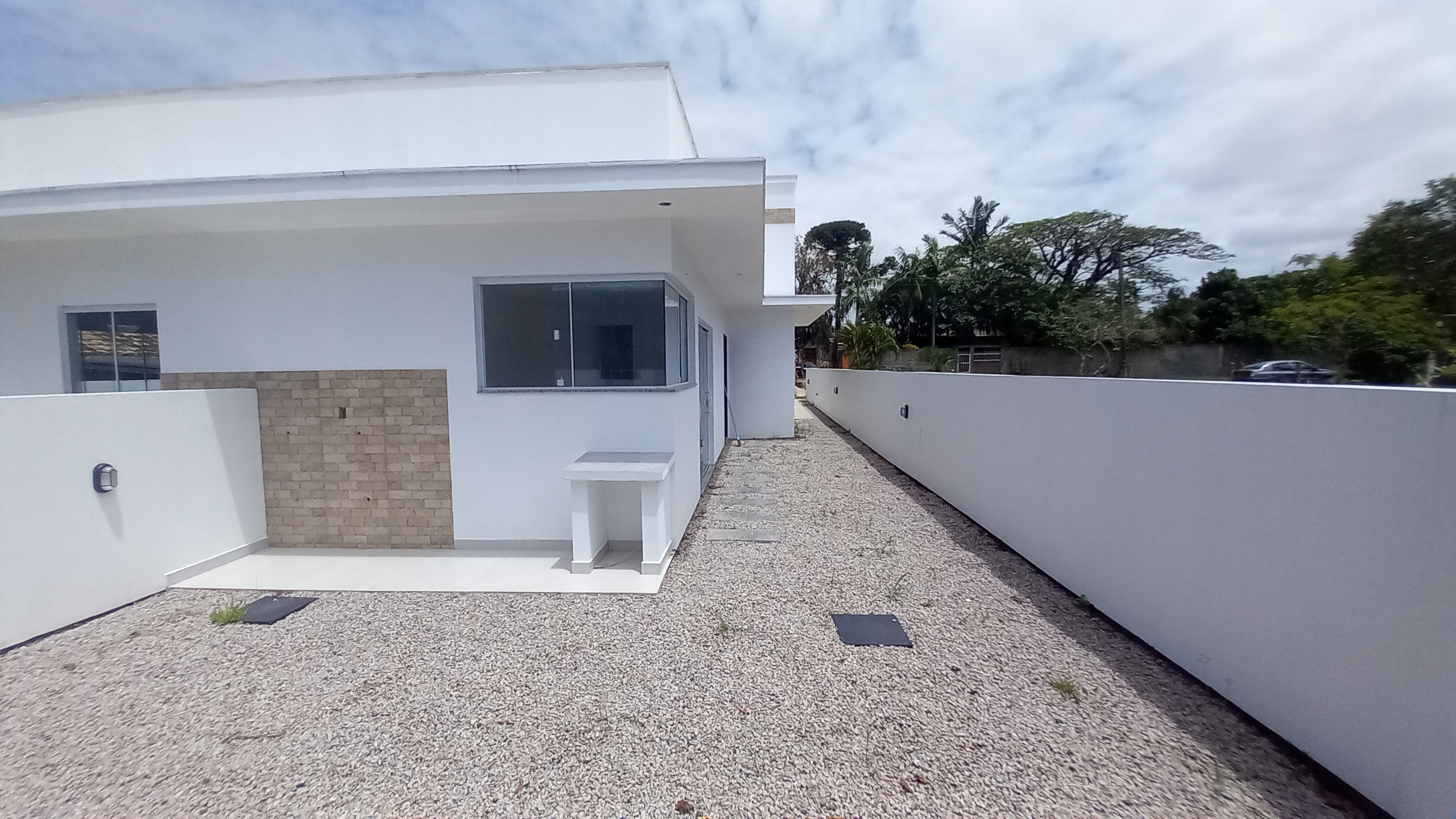 Imagem Casa com 2 Quartos à Venda, em Araçatuba - Imbituba