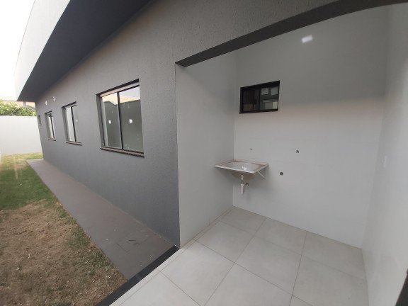 Imagem Casa com 2 Quartos à Venda,  em Vila Marcos Roberto - Campo Grande