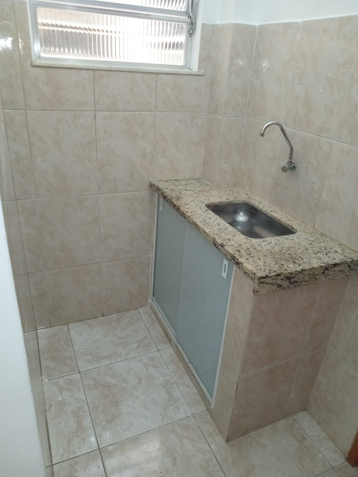 Imagem Sala Comercial à Venda, 25 m²em Cascadura - Rio de Janeiro Imagem Sala Comercial à Venda, 25 m²em Cascadura - Rio de Janeiro
