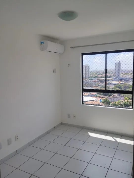 Imagem Apartamento com 2 Quartos à Venda, 56 m² em Candelária - Natal