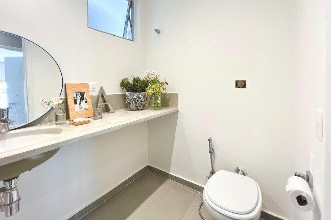 Imagem Apartamento com 2 Quartos à Venda, 70 m² em Vila Olímpia - São Paulo