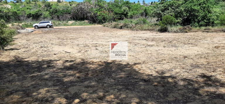 Imagem Terreno à Venda, 760 m² em Candelária - Natal