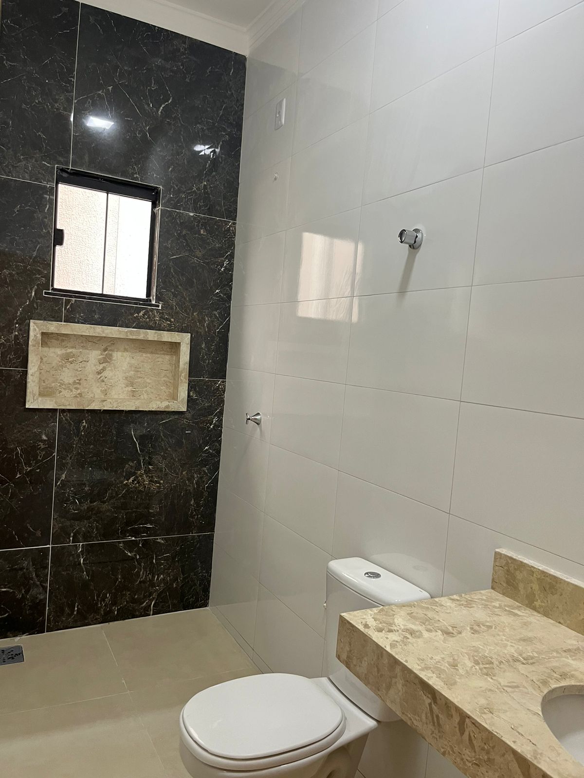 Imagem Casa com 3 Quartos à Venda, 108 m²em Parque João Braz - Cidade Industrial - Goiânia Imagem Casa com 3 Quartos à Venda, 108 m²em Parque João Braz - Cidade Industrial - Goiânia