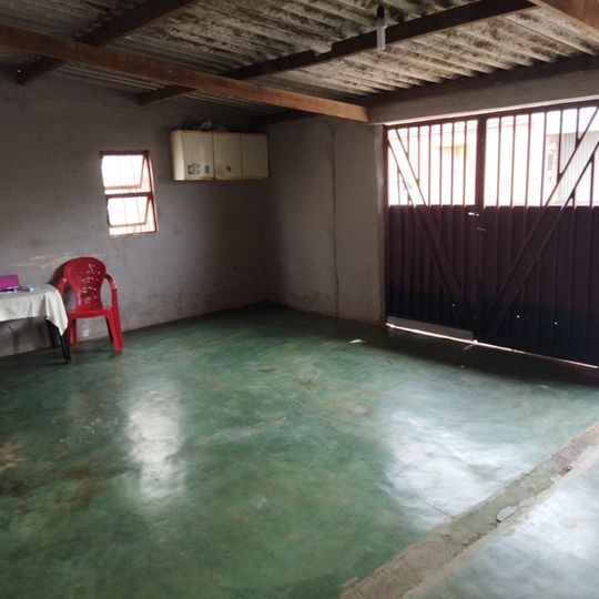 Imagem Casa com 3 Quartos à Venda, 84 m²em Segismundo Pereira - Uberlândia