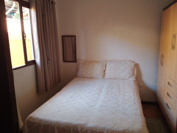 Imagem Casa com 3 Quartos à Venda, 60 m² em Barra do Imbuí - Teresópolis