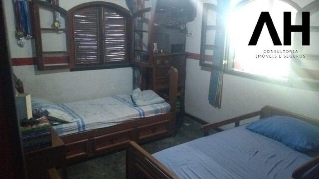 Imagem Casa com 3 Quartos à Venda, 350 m²em Piratininga - Niterói Imagem Casa com 3 Quartos à Venda, 350 m²em Piratininga - Niterói