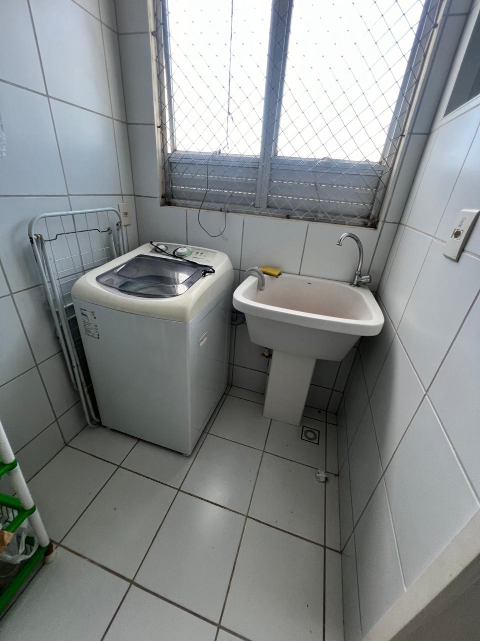 Imagem Apartamento com 3 Quartos para Alugar, 83 m²em Buraquinho - Lauro de Freitas Imagem Apartamento com 3 Quartos para Alugar, 83 m²em Buraquinho - Lauro de Freitas