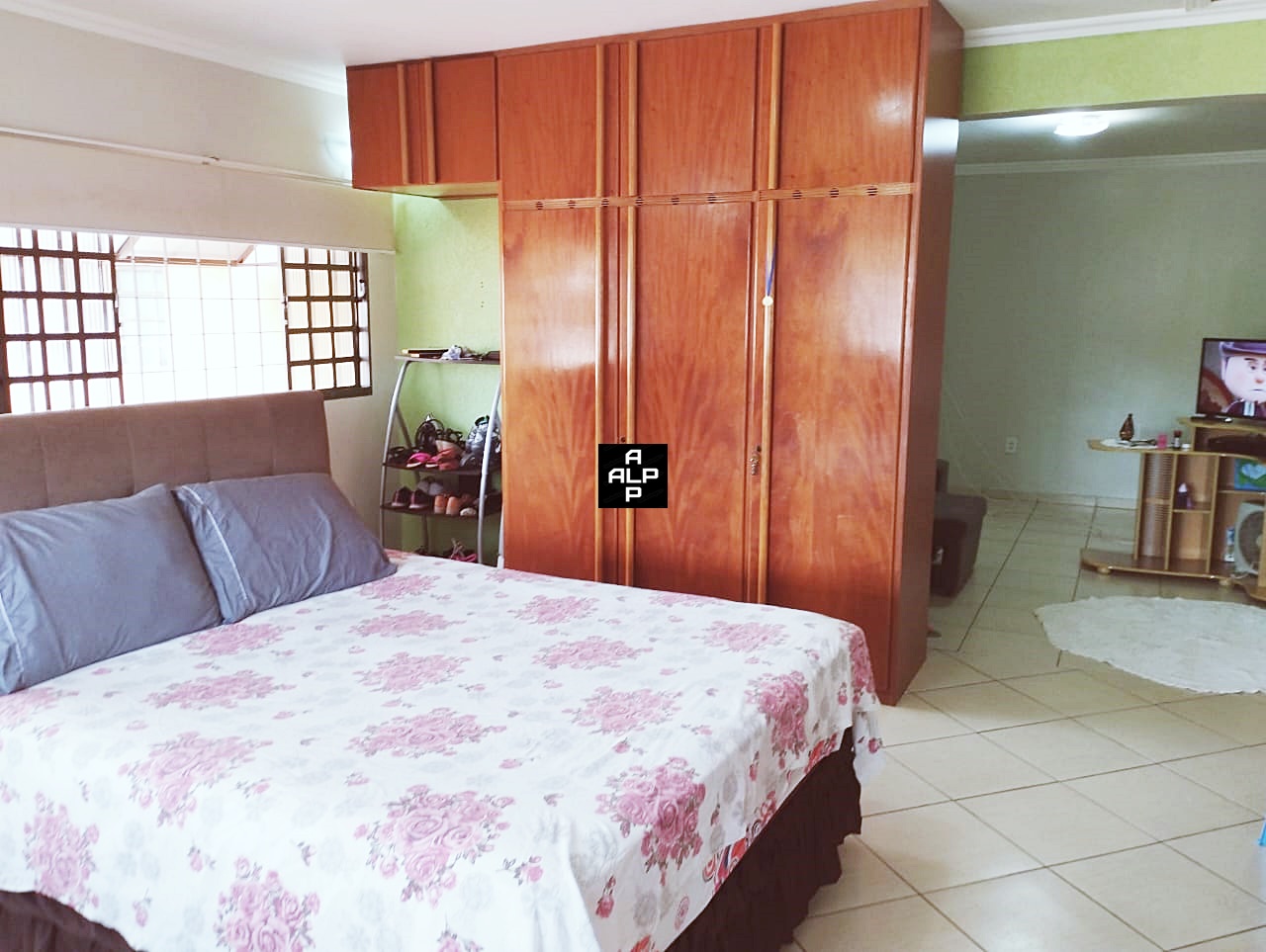 Imagem Casa com 5 Quartos à Venda, 210 m²em Taguatinga Norte (Taguatinga) - Brasília Imagem Casa com 5 Quartos à Venda, 210 m²em Taguatinga Norte (Taguatinga) - Brasília
