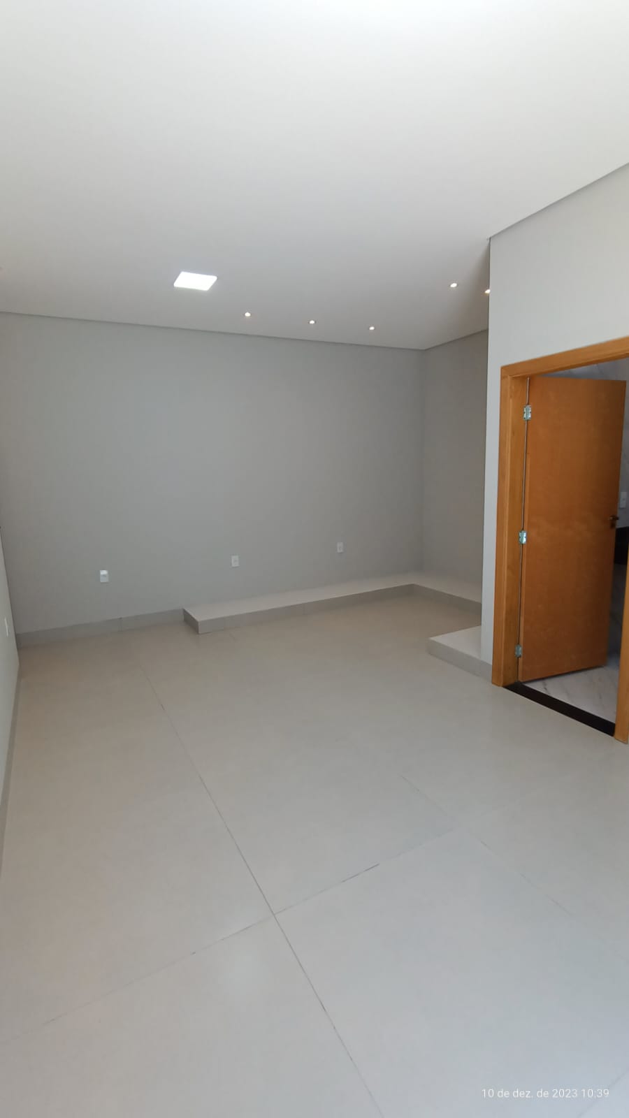 Imagem Casa com 3 Quartos à Venda, 170 m²em Aclimação - Uberlândia Imagem Casa com 3 Quartos à Venda, 170 m²em Aclimação - Uberlândia