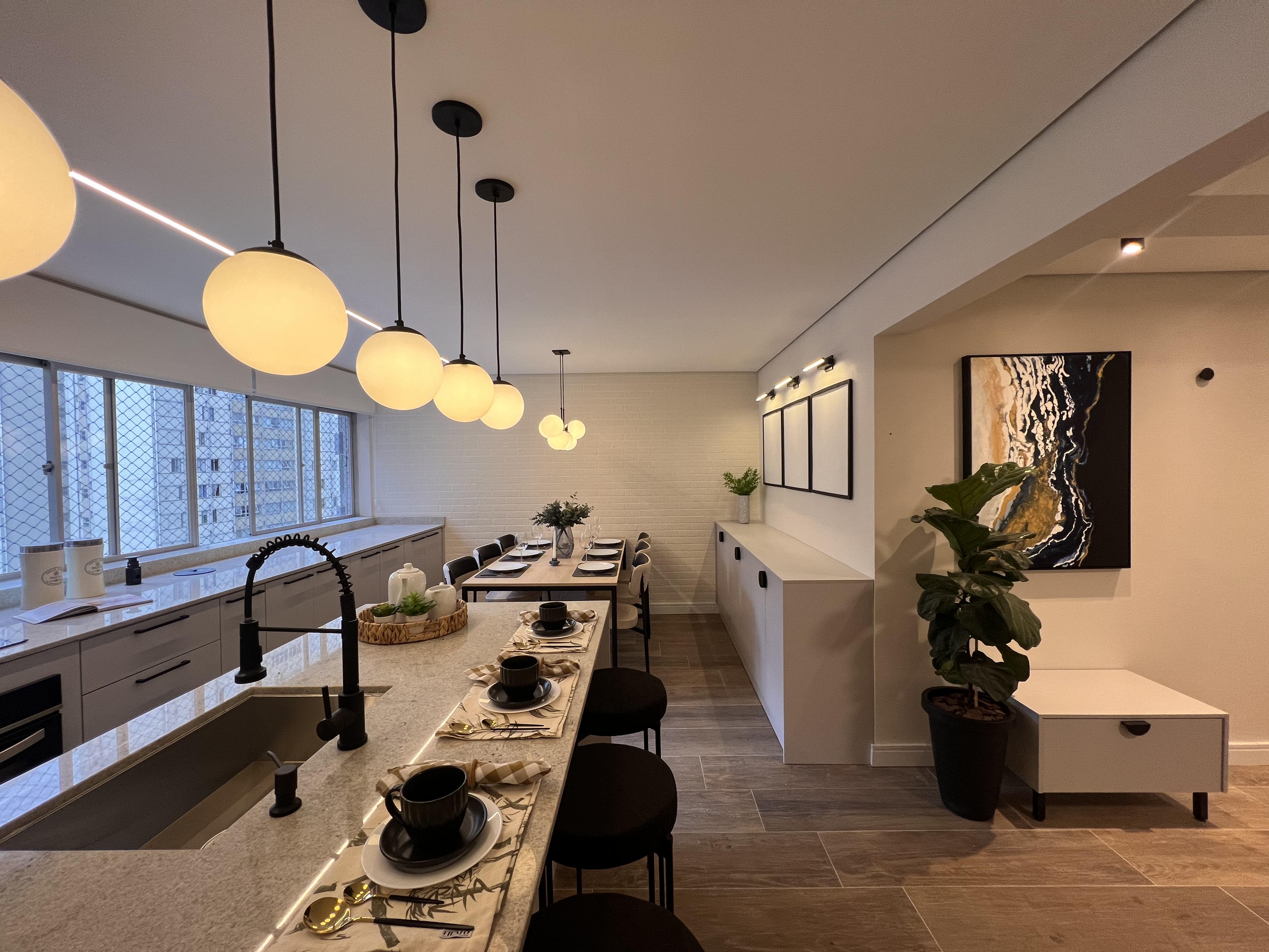 Imagem Apartamento com 2 Quartos à Venda, 72 m² em Bigorrilho - Curitiba Imagem Apartamento com 2 Quartos à Venda, 72 m² em Bigorrilho - Curitiba
