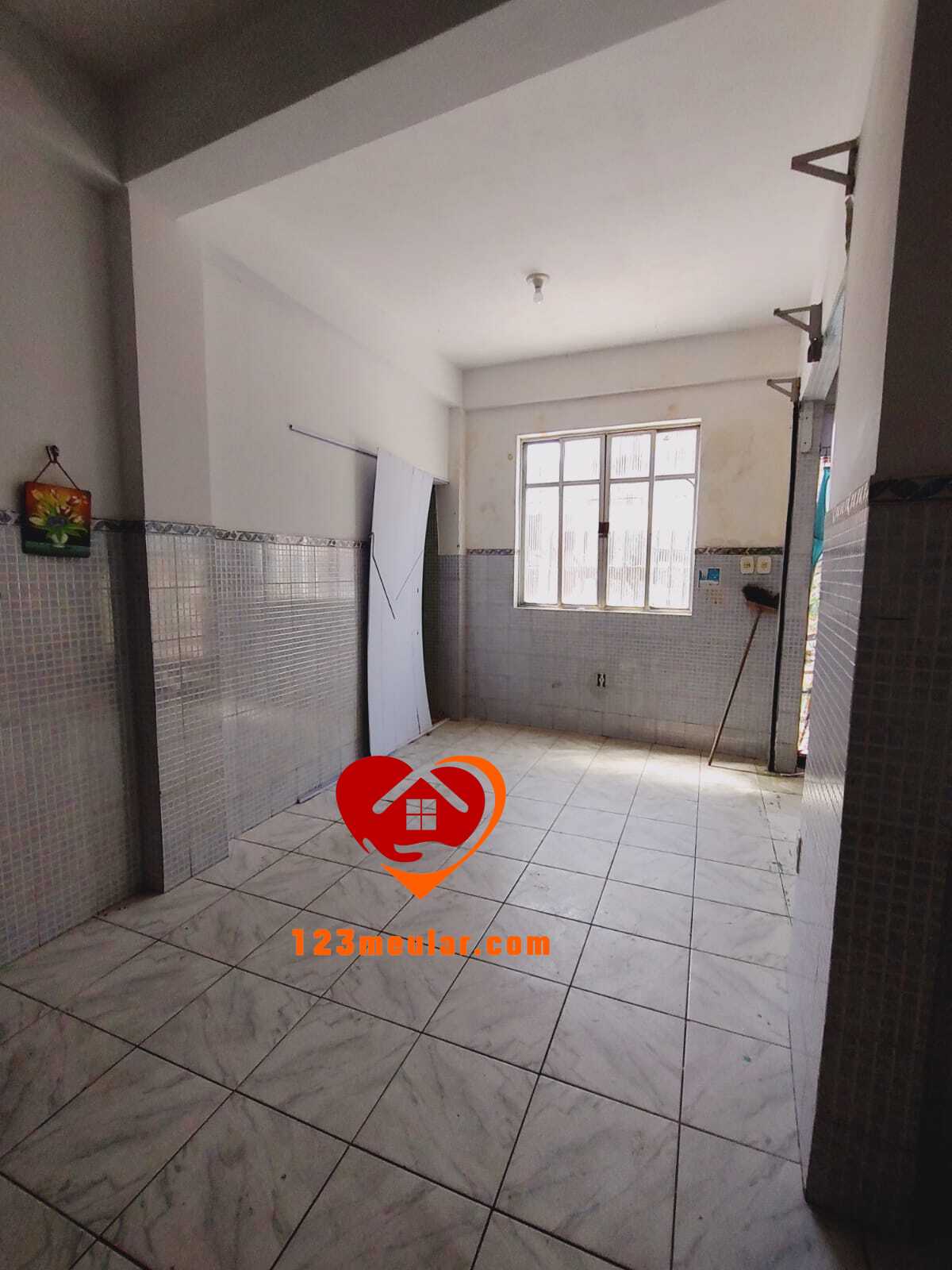 Imagem Loja à Venda, 105 m² em - Imagem Loja à Venda, 105 m² em -