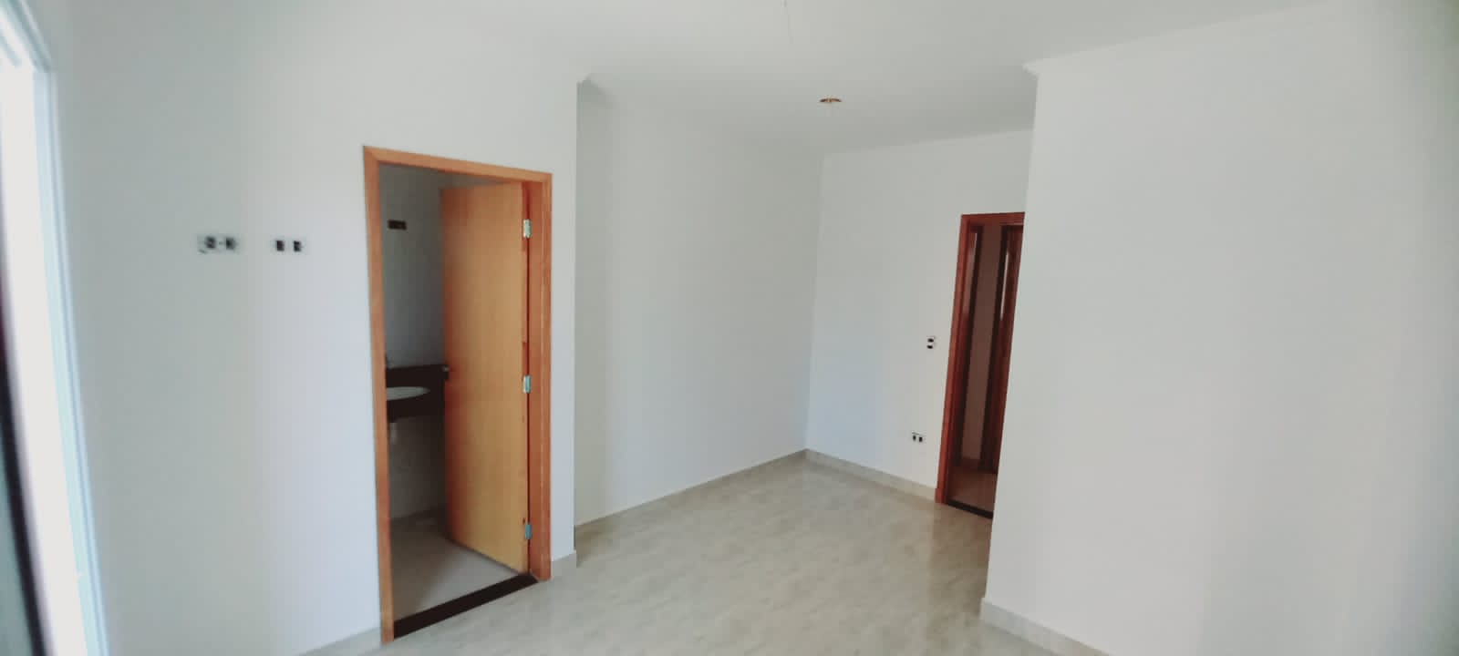 Imagem Casa de Condomínio com 3 Quartos à Venda, 75 m²em Parque Santana - Mogi das Cruzes Imagem Casa de Condomínio com 3 Quartos à Venda, 75 m²em Parque Santana - Mogi das Cruzes