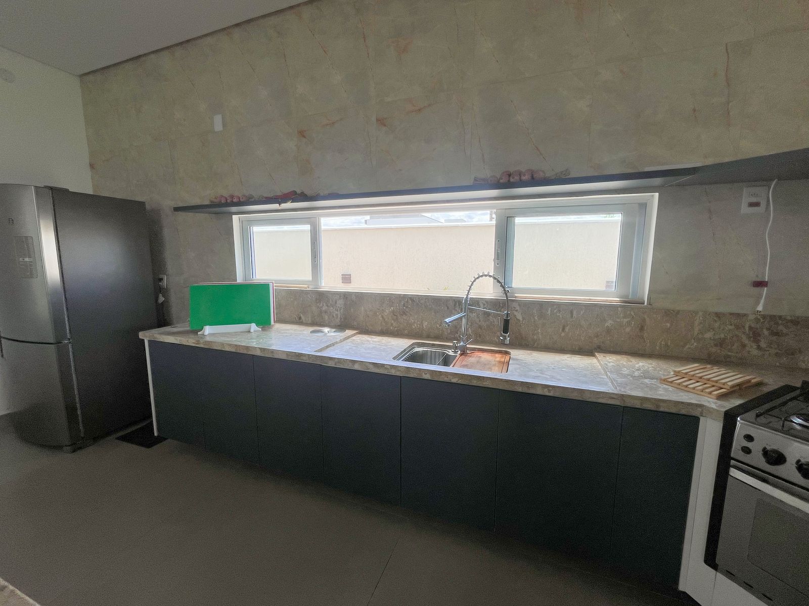 Imagem Casa de Condomínio com 4 Quartos à Venda, 398 m² em Vale do Landirana (Abrantes) - Camaçari Imagem Casa de Condomínio com 4 Quartos à Venda, 398 m² em Vale do Landirana (Abrantes) - Camaçari