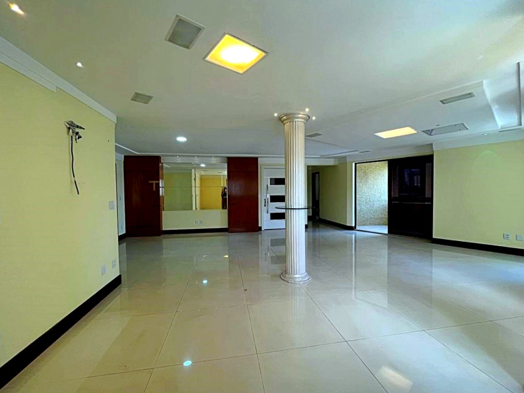 Imagem Apartamento com 4 Quartos à Venda, 266 m²em Nazaré - Belém
