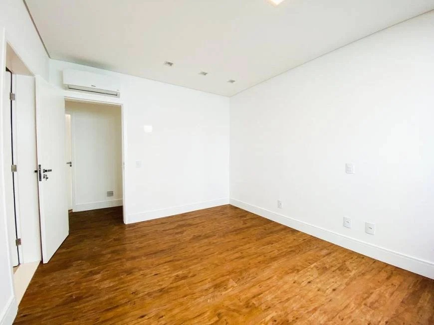 Imagem Casa de Condomínio com 4 Quartos à Venda, 400 m² em Parque Terra Nova II - São Bernardo do Campo Imagem Casa de Condomínio com 4 Quartos à Venda, 400 m² em Parque Terra Nova II - São Bernardo do Campo