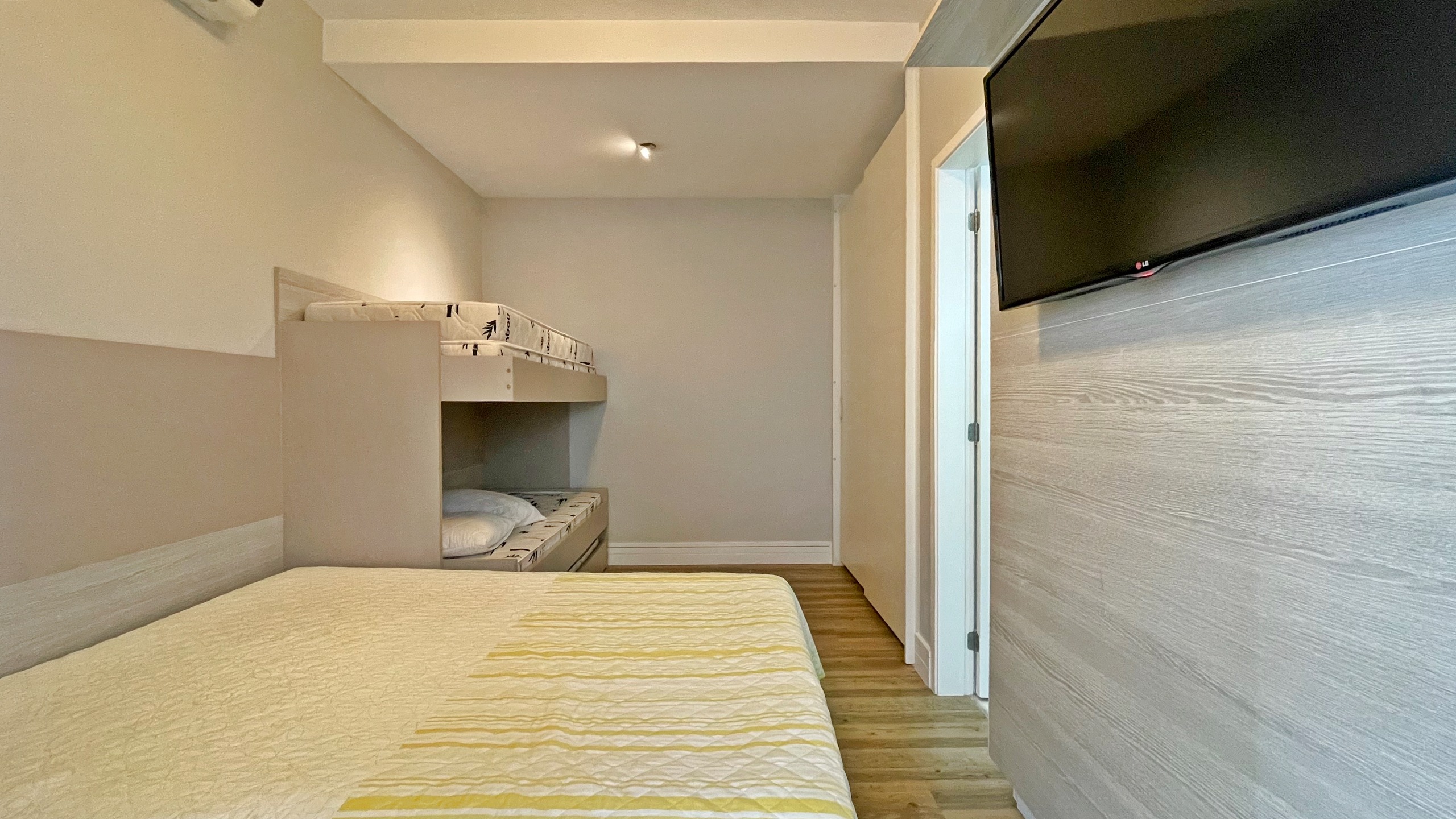 Imagem Apartamento com 4 Quartos à Venda, 143 m² em Riviera - Bertioga Imagem Apartamento com 4 Quartos à Venda, 143 m² em Riviera - Bertioga
