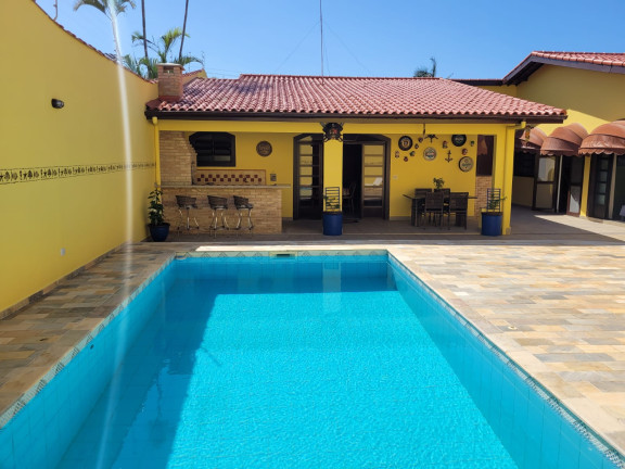 Casa com 7 Quartos à Venda, 298 m² em Jardim Suarão - Itanhaém