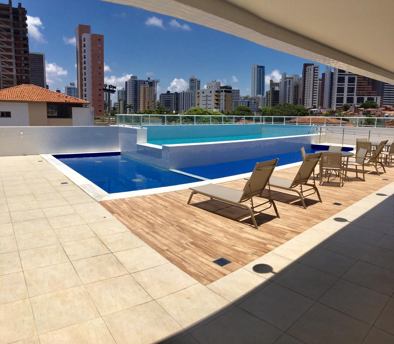 Imagem Apartamento com 3 Quartos à Venda, 98 m²em Petrópolis - Natal