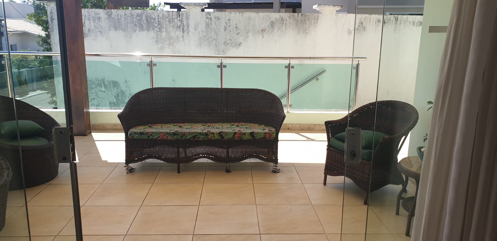 Imagem Casa de Condomínio com 4 Quartos à Venda, 400 m²em Portão - Lauro de Freitas Imagem Casa de Condomínio com 4 Quartos à Venda, 400 m²em Portão - Lauro de Freitas