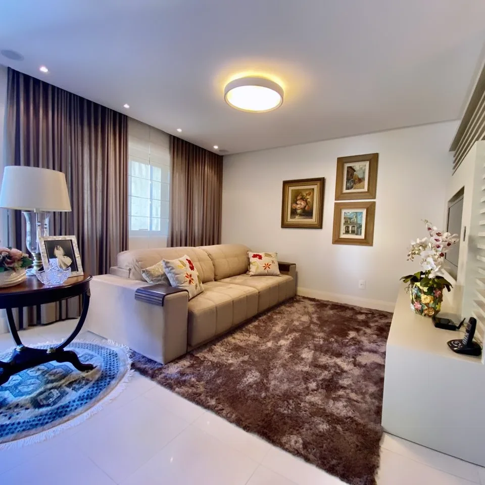 Imagem Apartamento com 3 Quartos à Venda, 134 m²em Centro - Criciúma Imagem Apartamento com 3 Quartos à Venda, 134 m²em Centro - Criciúma