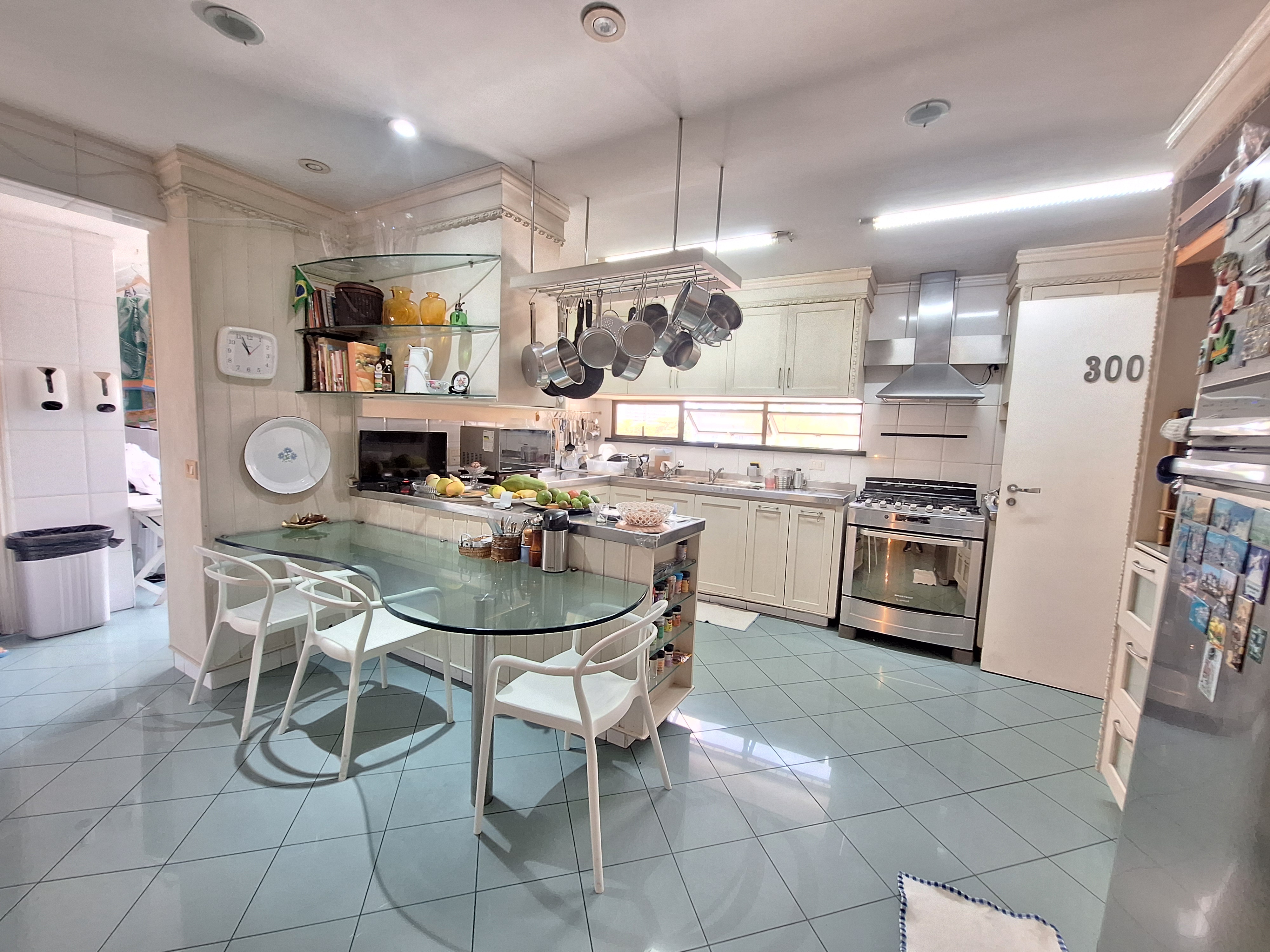 Imagem Apartamento com 4 Quartos à Venda, 267 m²em Meireles - Fortaleza