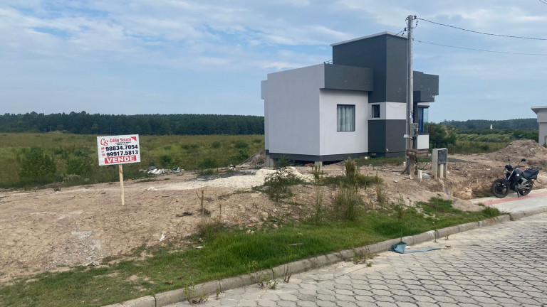 Imagem Terreno à Venda, 360 m² em Linha Batista - Criciúma Imagem Terreno à Venda, 360 m² em Linha Batista - Criciúma