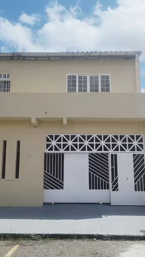 Imóvel Comercial à Venda, 260 m² em Coqueiro - Ananindeua