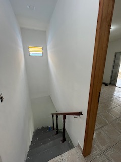 Imagem Sobrado com 2 Quartos para Alugar, 130 m²em Jardim São Domingos - Guarulhos