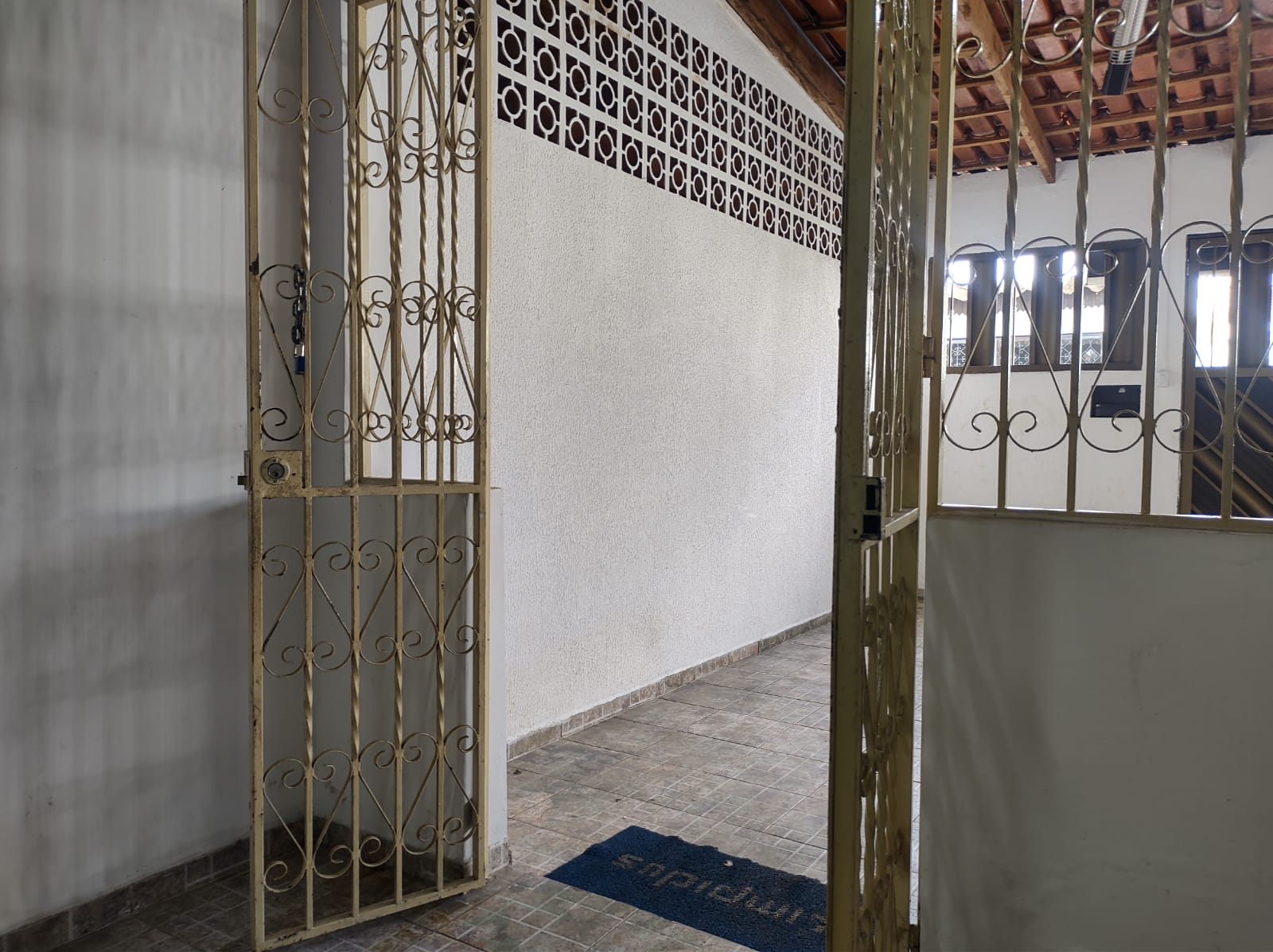 Imagem Casa com 3 Quartos à Venda ou Locação, 282 m²em Parque 10 de Novembro - Manaus