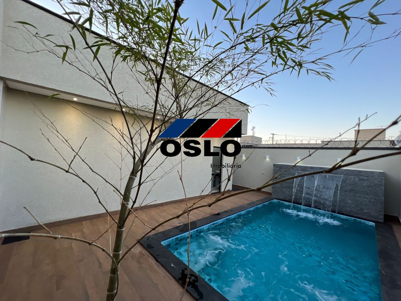 Imagem Casa com 4 Quartos à Venda, 192 m²em Moinho dos Ventos - Goiânia Imagem Casa com 4 Quartos à Venda, 192 m²em Moinho dos Ventos - Goiânia