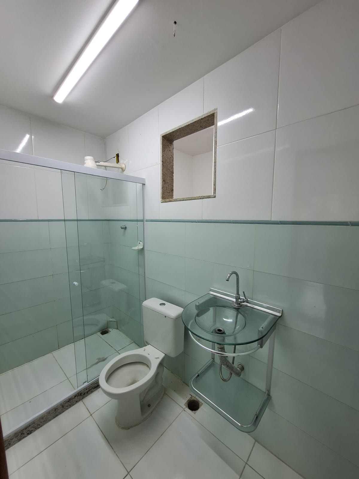 Imagem Casa com 3 Quartos à Venda, 300 m² em Bangu - Rio de Janeiro Imagem Casa com 3 Quartos à Venda, 300 m² em Bangu - Rio de Janeiro