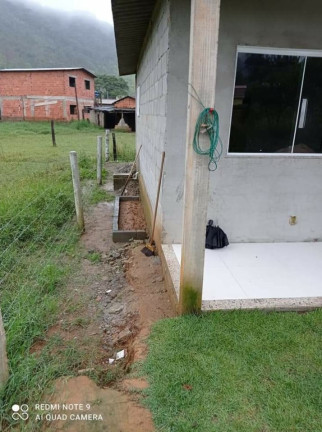 Imagem Casa com 2 Quartos à Venda, 60 m² em Nhunguaçu - Teresópolis Imagem Casa com 2 Quartos à Venda, 60 m² em Nhunguaçu - Teresópolis
