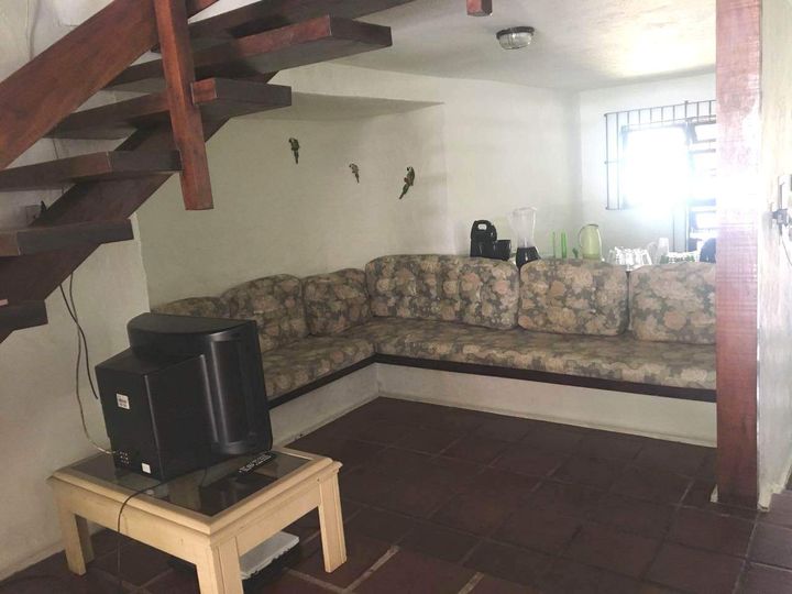 Imagem Casa com 1 Quarto à Venda, 74 m² em Loteamento Altamir Tibiriça Pimenta - Caraguatatuba Imagem Casa com 1 Quarto à Venda, 74 m² em Loteamento Altamir Tibiriça Pimenta - Caraguatatuba