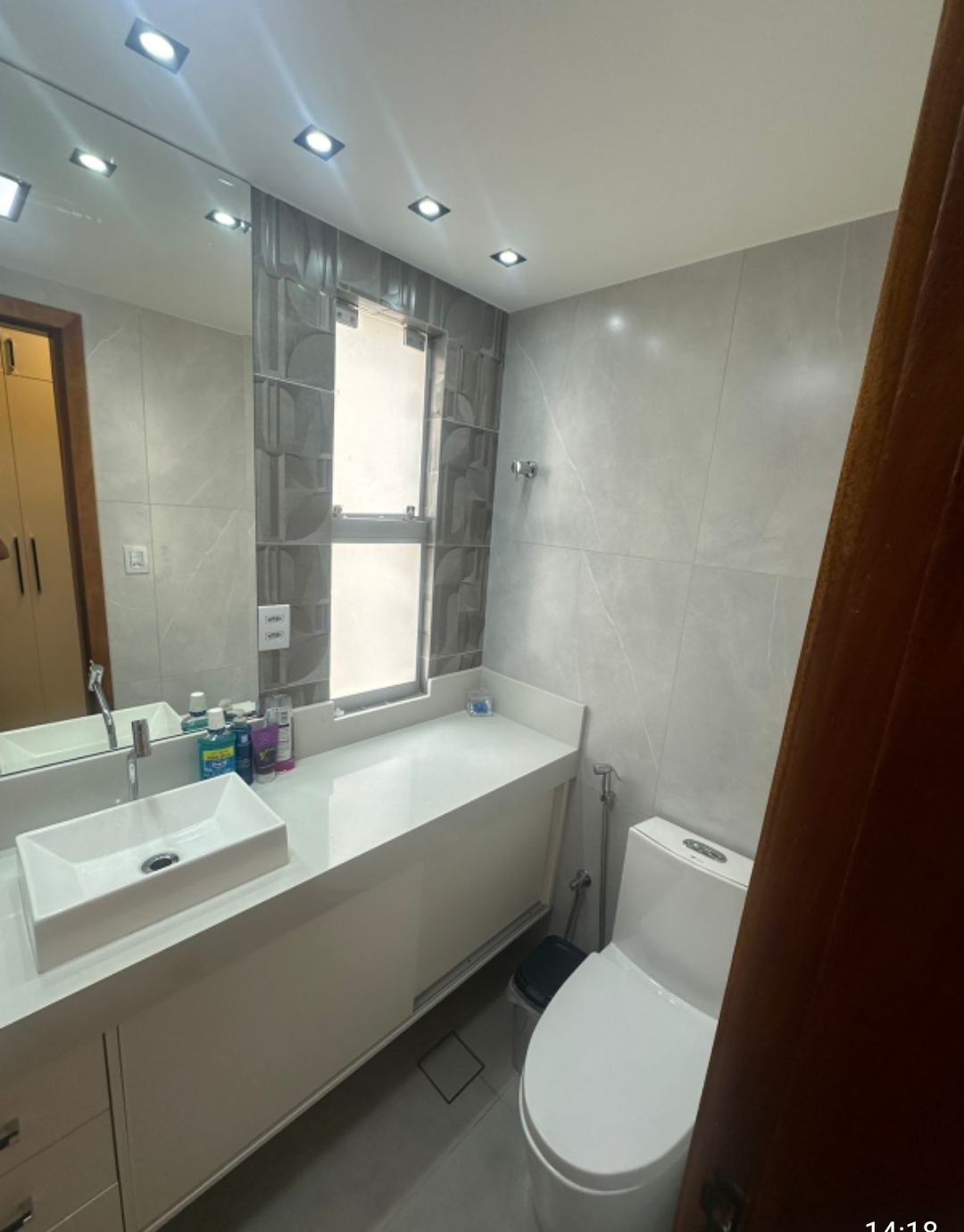 Imagem Apartamento com 3 Quartos à Venda, 94 m²em Setor Bela Vista - Goiânia